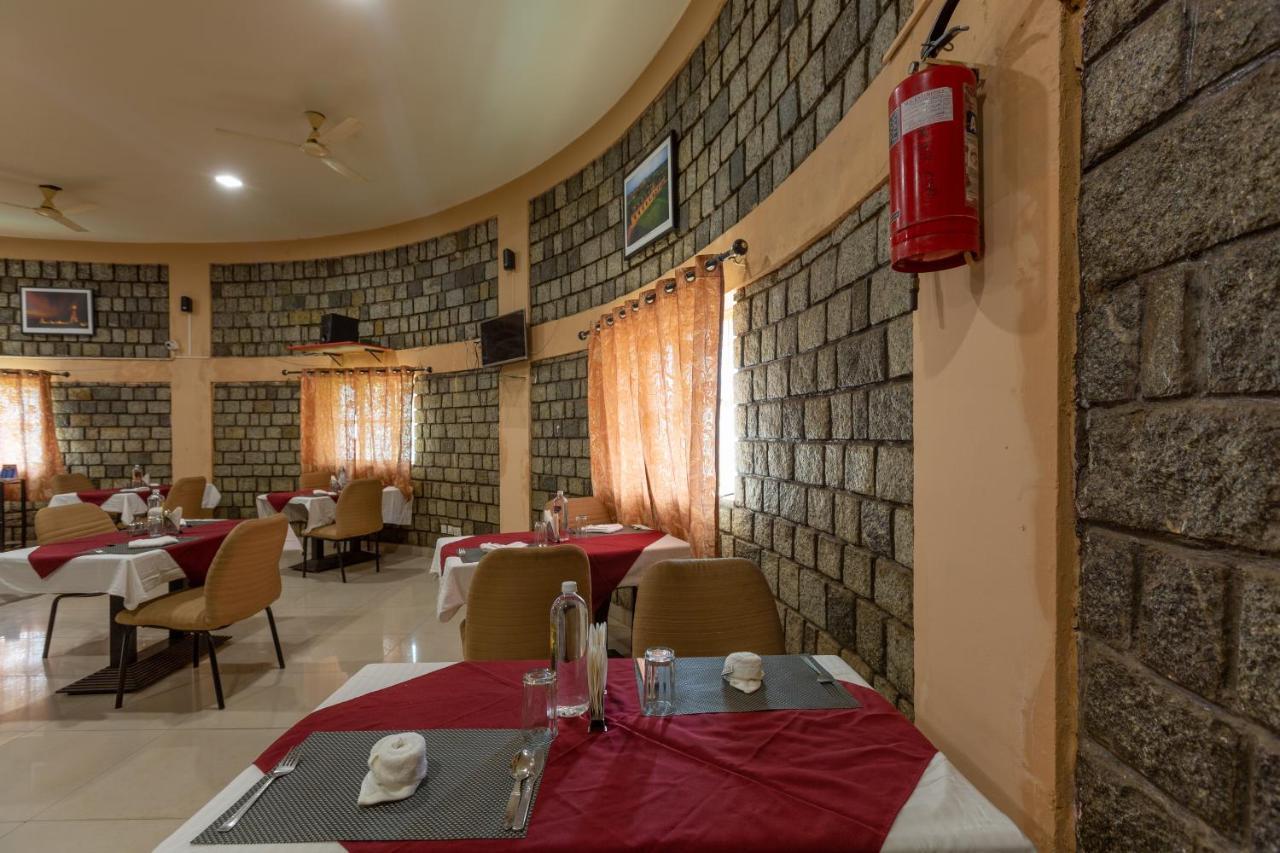 Kstdc Mayura Durg Chitradurga Extérieur photo