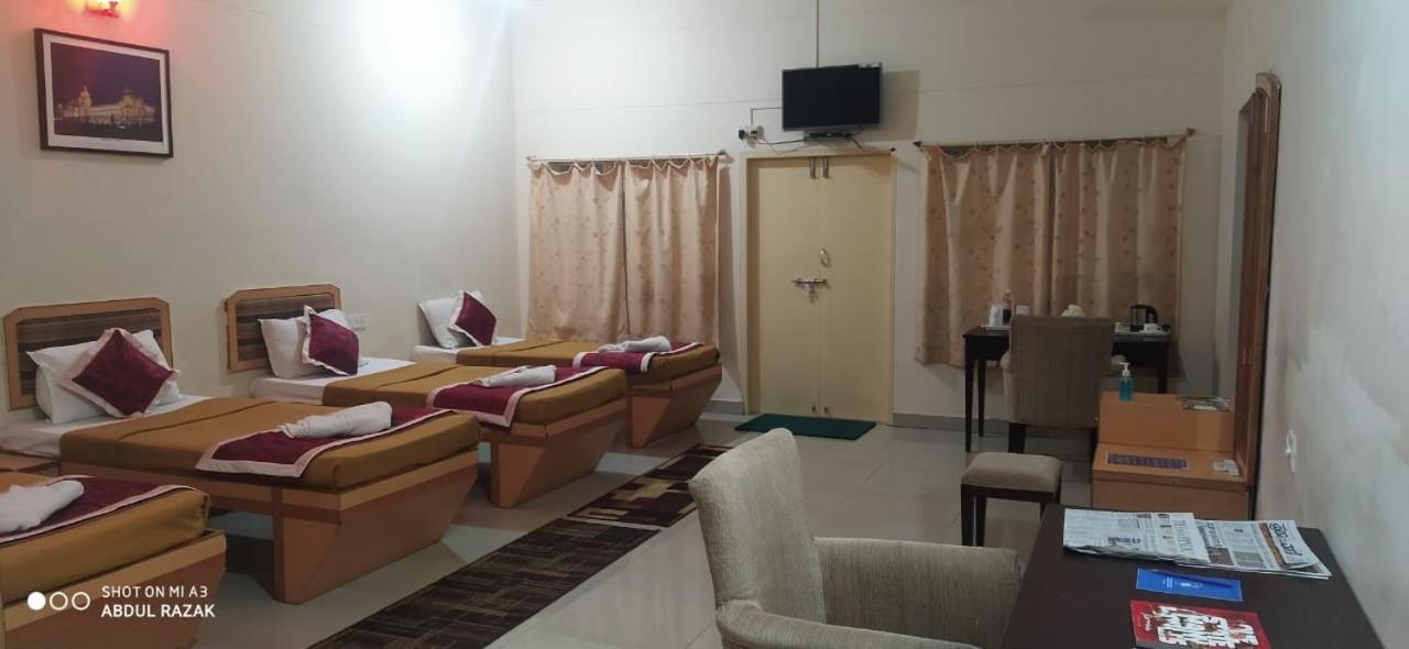 Kstdc Mayura Durg Chitradurga Extérieur photo
